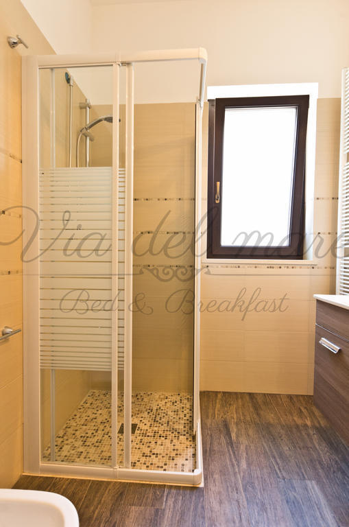 Viadelmare Rooms Monopoli Room photo